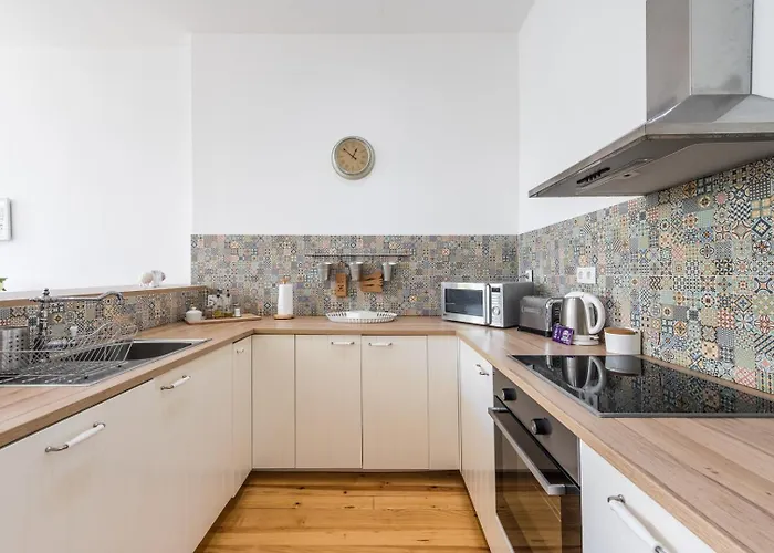 Guestready - Cityscape Coastal Flat